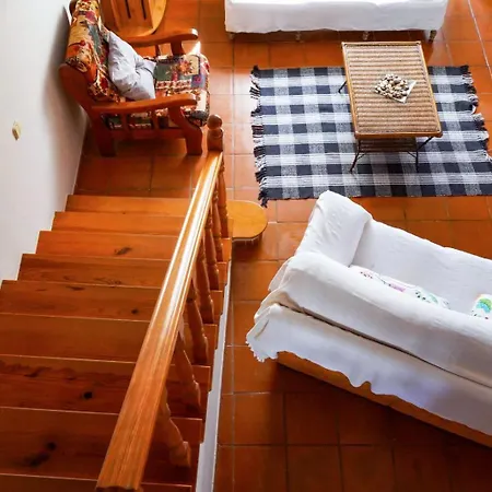 Avo Bolachas House *